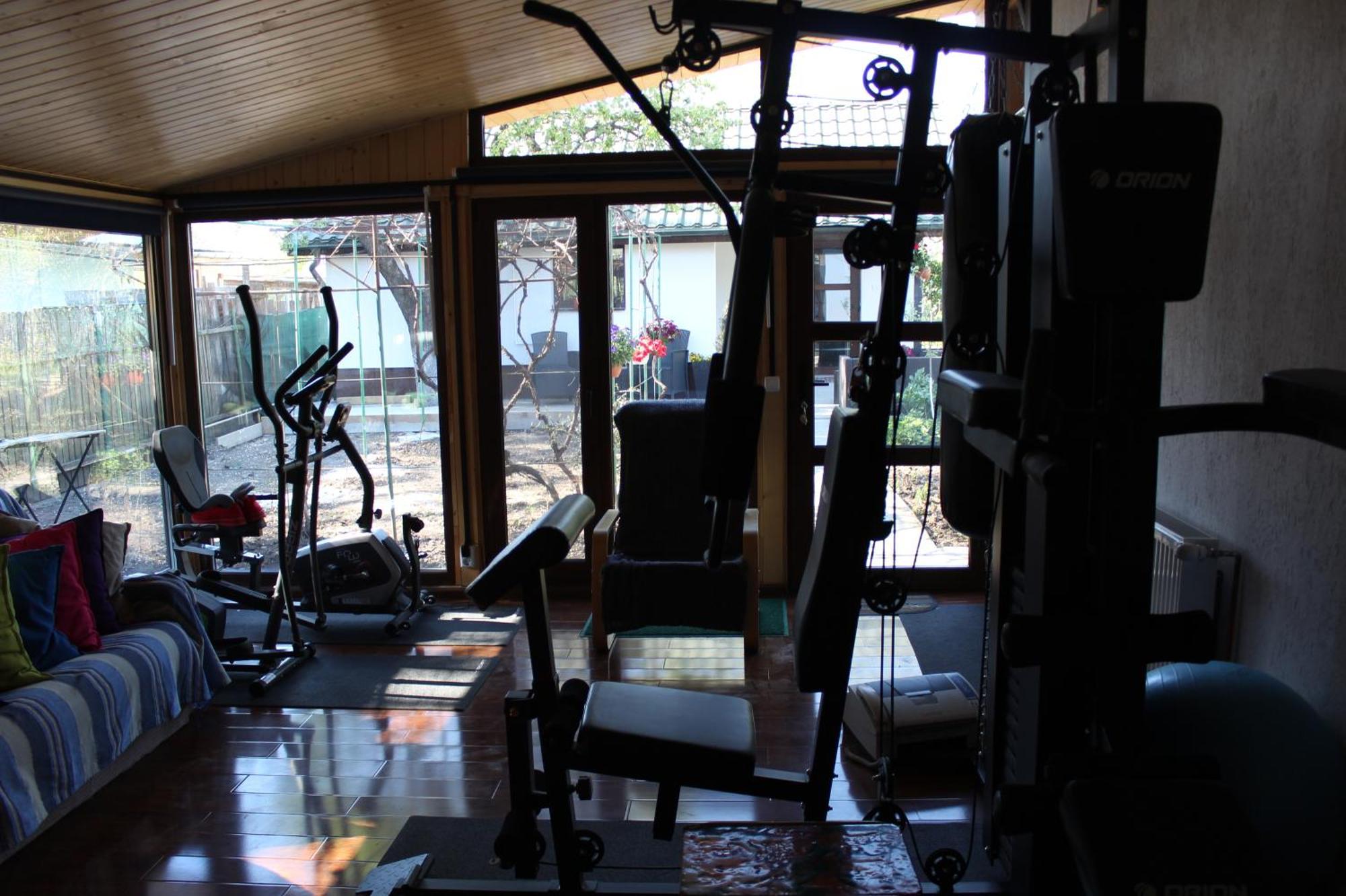 Casuta Artistilor Villa Breaza  Luaran gambar